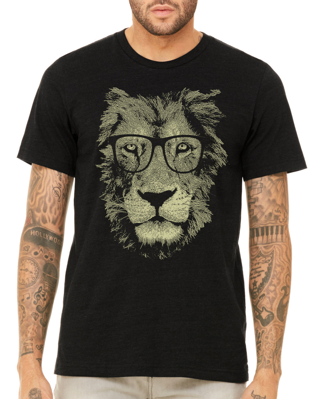 🦁👓 Dapper Lion Tee: Roaring Style for the Fashionable Beast 🌟