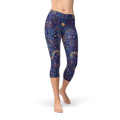 🦋 Enchanting Paisley Butterfly Capri Leggings - Flutter into Fitness! 🌸