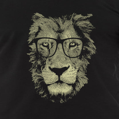 🦁👓 Dapper Lion Tee: Roaring Style for the Fashionable Beast 🌟